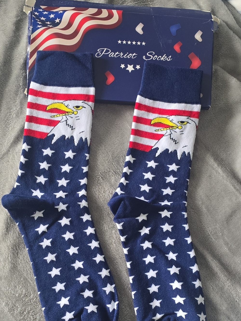Men’s Patriotic Eagle Flag Crew Socks - Blue White Red